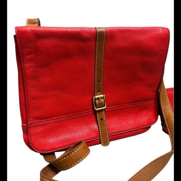Red Pebbled Leather Fossil Crossbody Purse W Matching Wallet - Picture 2 of 9